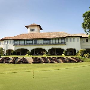 Ria Bintan Golf Lodge